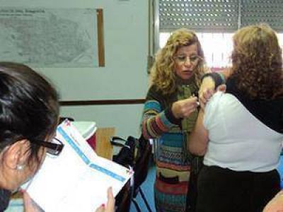 Vacunaci�n en el Concejo Deliberante de San Mart�n