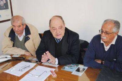Polic�a municipal: Pulti quiere recaudar lo que Cristina y Scioli ya no mandan