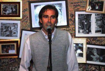 �La elecci�n del Defensor del Pueblo fomenta la rosca pol�tica�