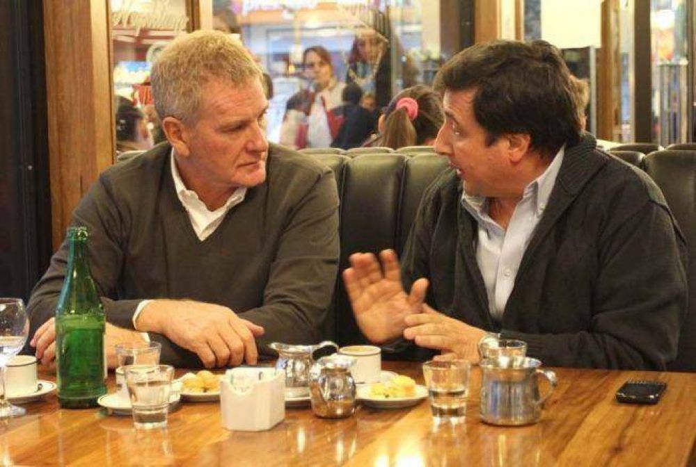De Narv�ez sum� a Arroyo