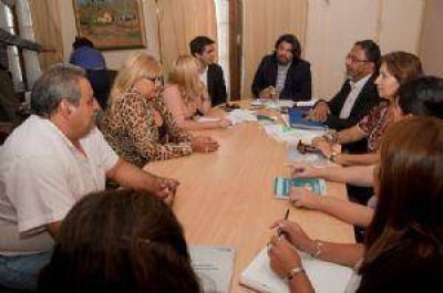 Avances dentro de las comisiones paritarias