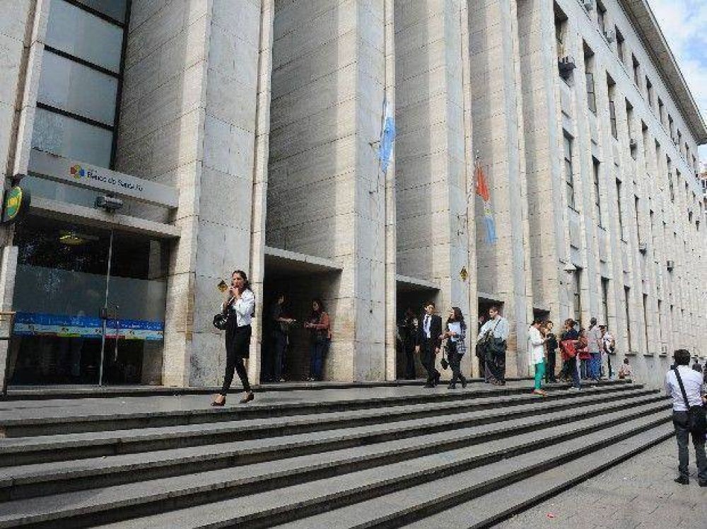 La Justicia de Rosario convalid�, en un tr�mite expeditivo, el primer divorcio de un matrimonio igualitario