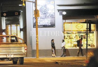 Descuido, inseguridad y oferta sexual en la zona de la terminal
