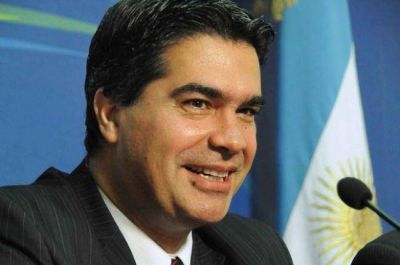 Capitanich fue invitado a la reasunci�n del presidente de Montenegro