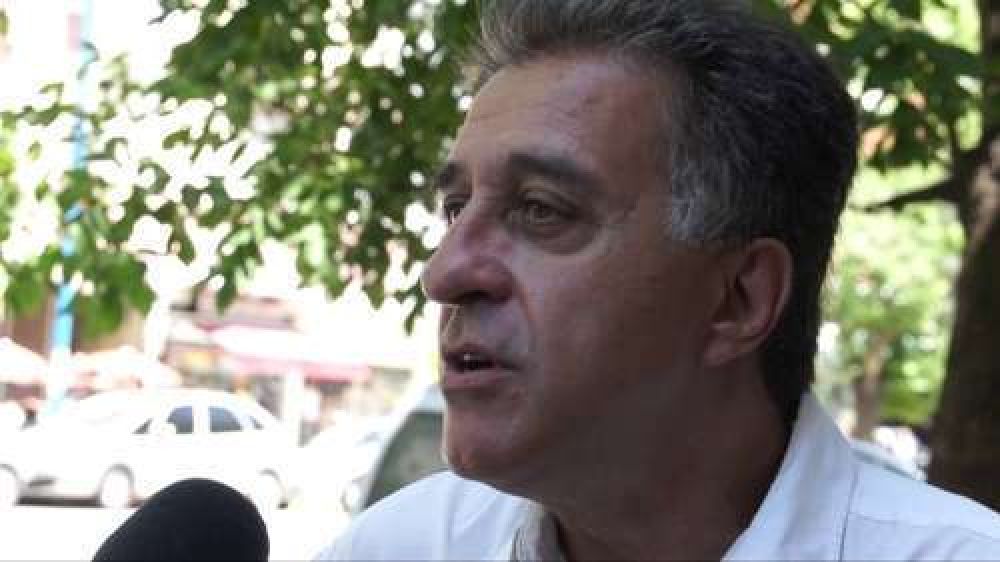 N�stor Pitrola encabezar� ma�ana una asamblea abierta en esta ciudad