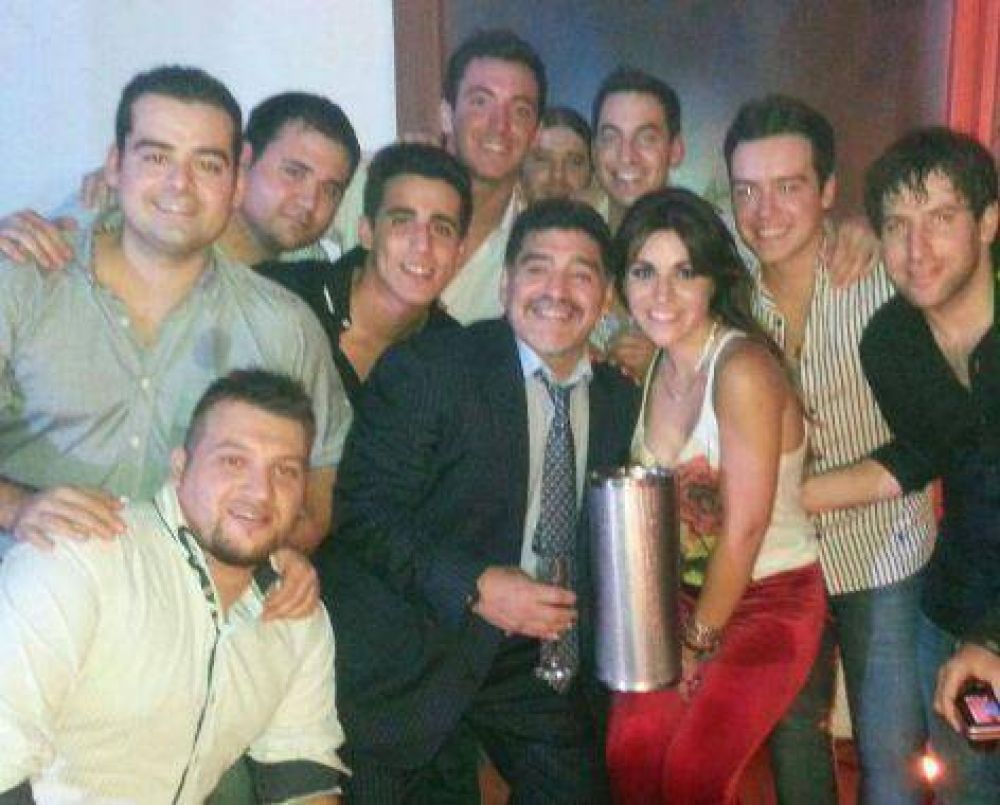 Diego Maradona, un show en el cumplea�os de su hija Gianinna: mir� las fotos de la fiesta