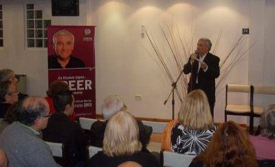 Exp�sito lanz� CREER y se anota para la carrera electoral de este a�o