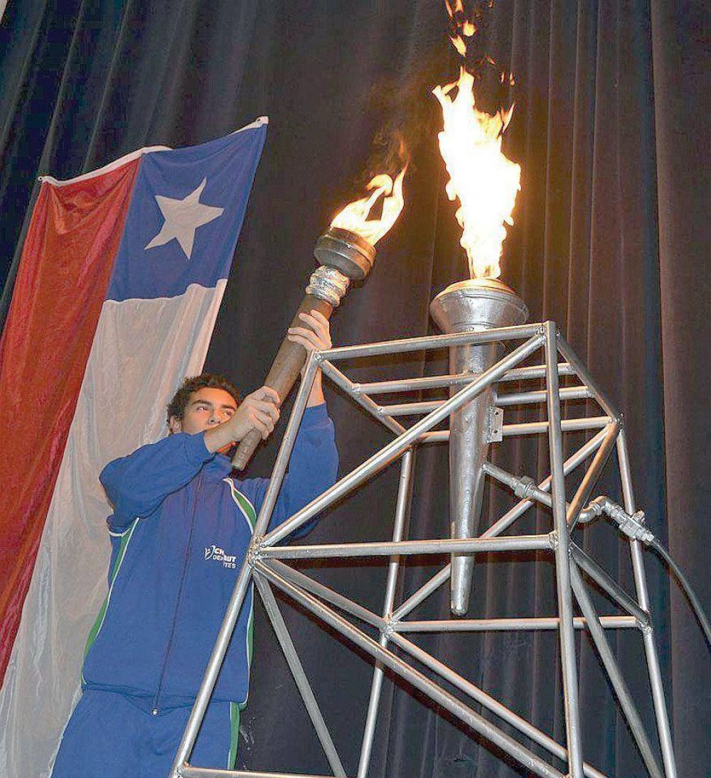 Inauguraron los Juegos Binacionales de la Patag�nia