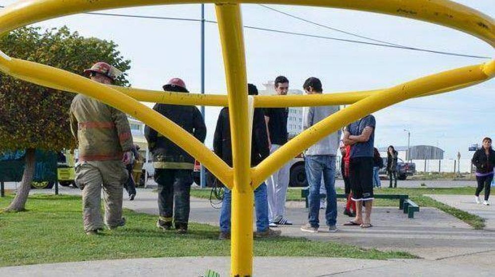 Por el accidente del nene, en el municipio culpan a los adolescentes