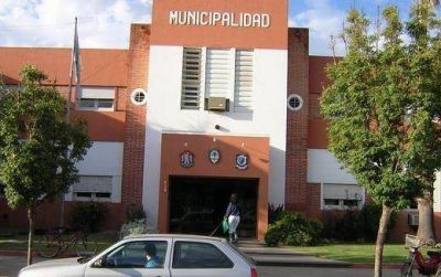 Marcos Ju�rez: estudio devolver� honorarios del impuesto a la valija