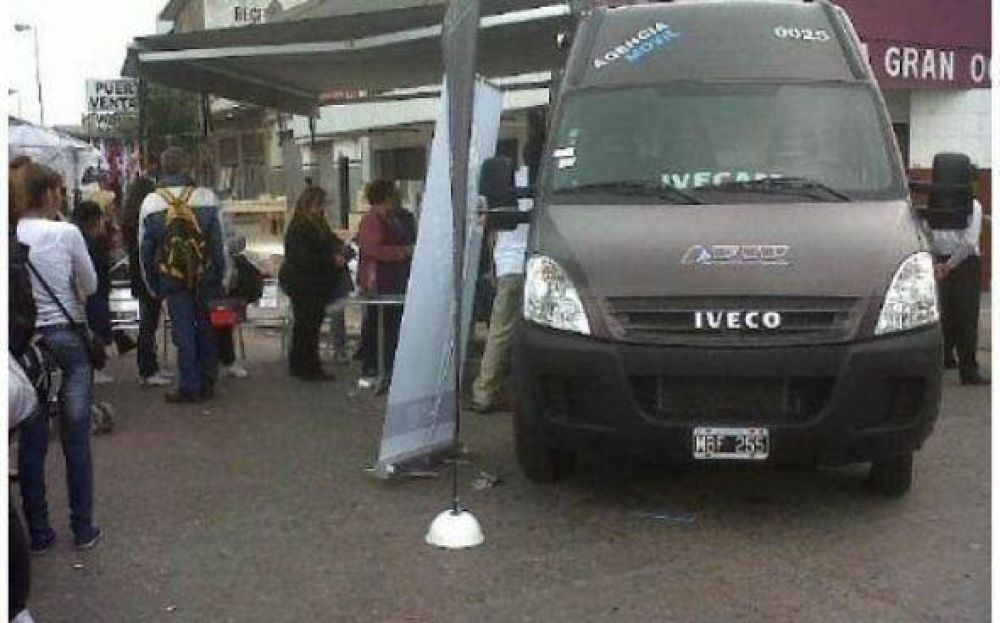 Con un puesto m�vil, la AFIP brinda asesoramiento a los vecinos de Del Viso