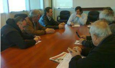 Vi�ateros piden postergaci�n de liberaci�n de vinos nuevos