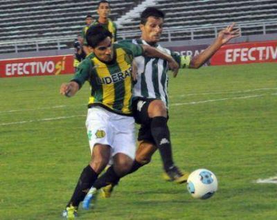 Oscar Otreras se convirti� en el segundo jugador de Aldosivi en desvincularse