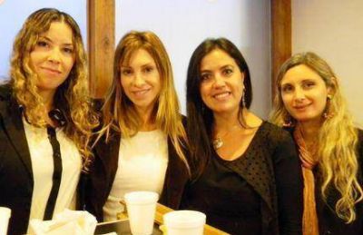 Trescientas personas en el Te Bingo de Abogar a beneficio de Cideli