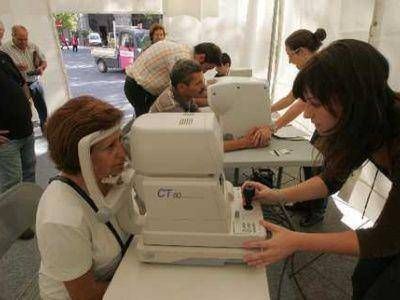 OFTALM�LOGOS SE OPONEN A JORNADAS GRATUITAS DE SALUD VISUAL