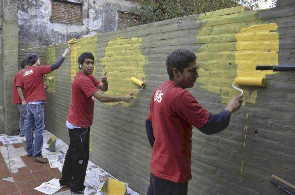 Jornadas solidarias �Eva Per�n�