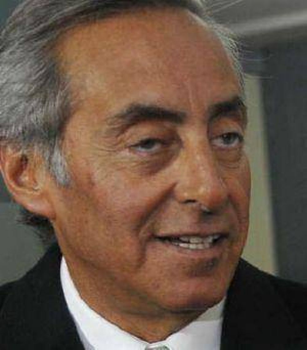 Si va "por afuera", la lista que Fayad apoy� en la interna no lo acompa�ar�