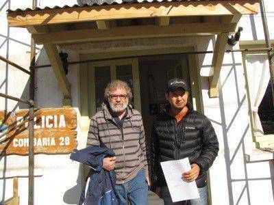 Un militante de La C�mpora denunci� haber sido amenazado por un �puntero del MPN�