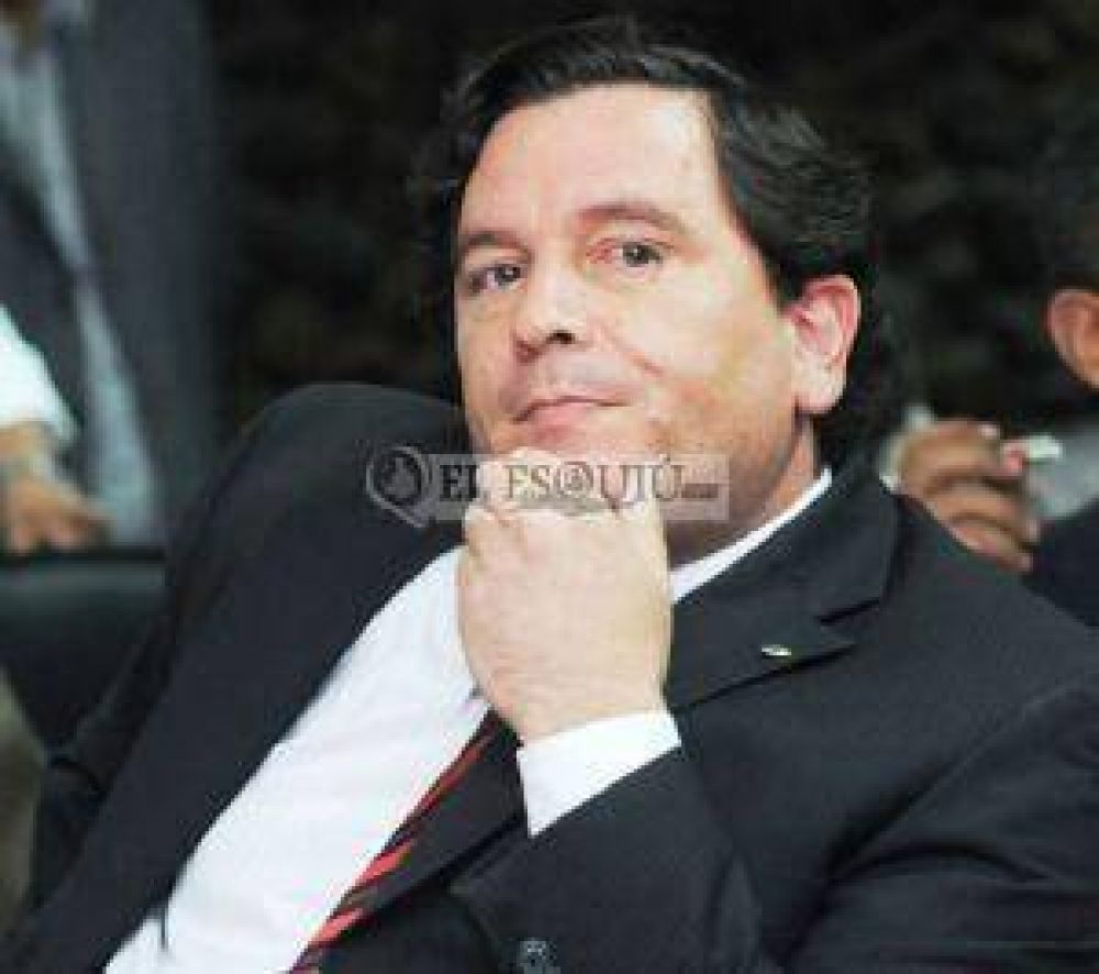 �Si tiene la certeza de que se lo esp�a que haga las denuncias en la Justicia�