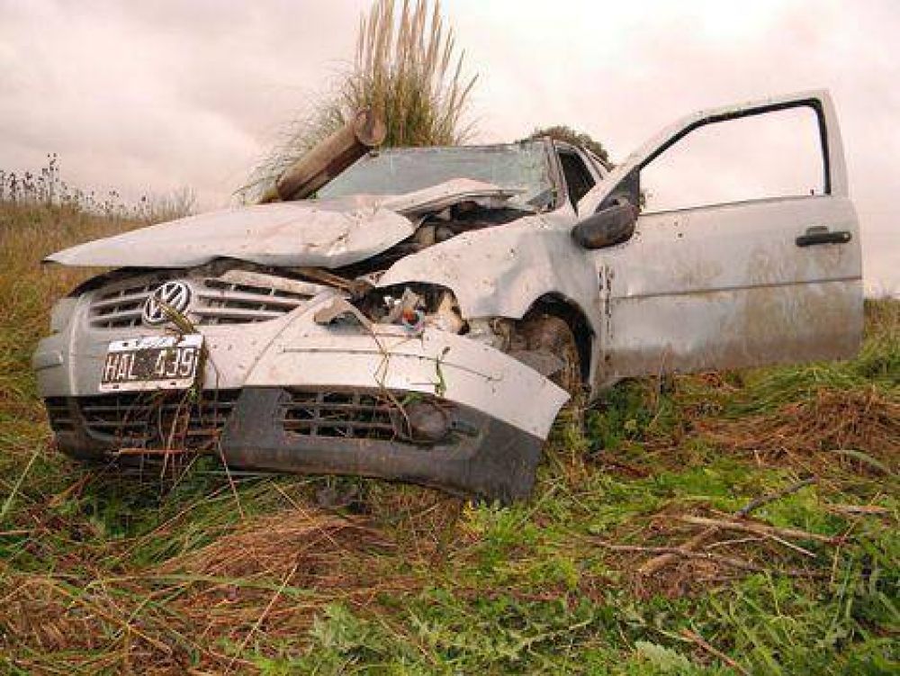 Volc� un auto en la Ruta Provincial N� 30 