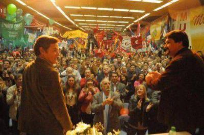 Closs: �La Renovaci�n es un proyecto pol�tico misionerista y est� m�s vivo que nunca�