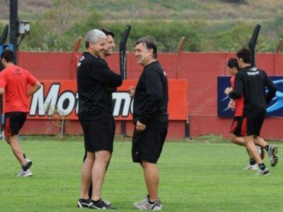 Newell's: El Tata tiene la mente puesta en el Boca de la Libertadores