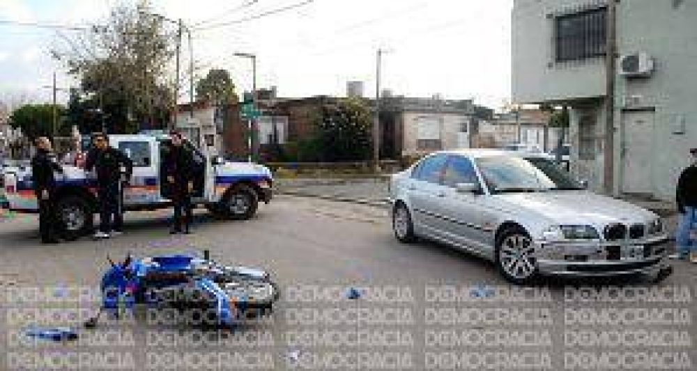 Dos j�venes con riesgo de vida tras protagonizar accidentes