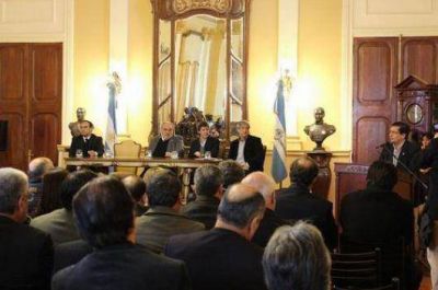Soluci�n habitacional para m�s de 100 familias
