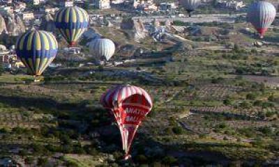Turqu�a: 3 muertos y 22 heridos tras ca�da de globo aerost�tico