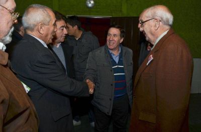 EL CENTRO DE JUBILADOS Y PENSIONADOS CORAZONES UNIDOS CUMPLIO SUS BODAS DE PLATA