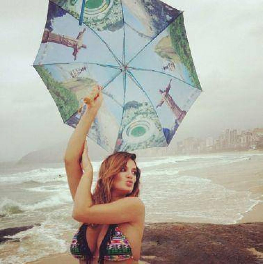 Paula Chaves, diosa a tres meses de ser mam�: fotos en R�o de Janeiro
