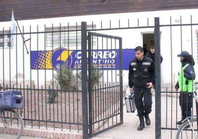 Con violencia, se llevaron $11 mil del Correo de Allen 