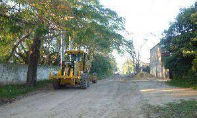 La Municipalidad despleg� tareas en varios barrios de la ciudad