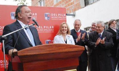 Elecciones: Z�ccaro pide esperar hasta el 1� de junio para definirse