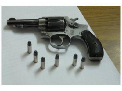 Un alumno de 13 a�os fue a la escuela con un arma en la mochila