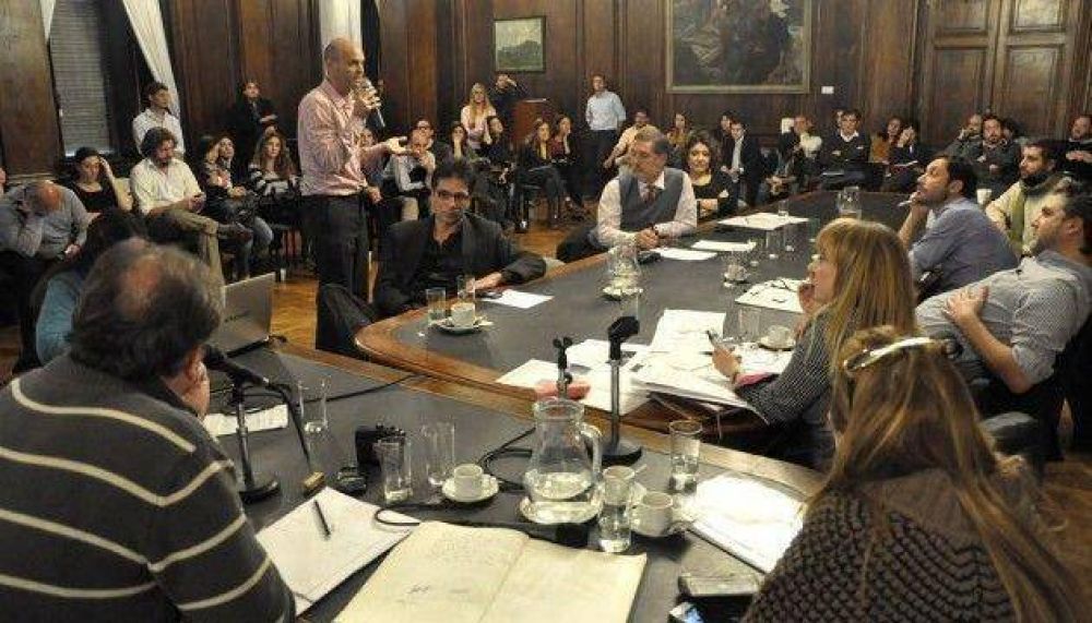 La Ciudad construir� t�neles en la 9 de Julio y crece la pol�mica