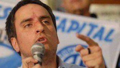 Juan Cabandi�: �La Ciudad es menos que una Provincia�
