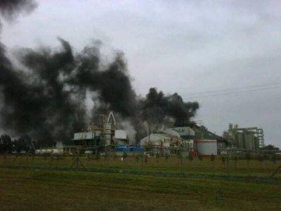 Preocup� humo negro en la planta Bunge