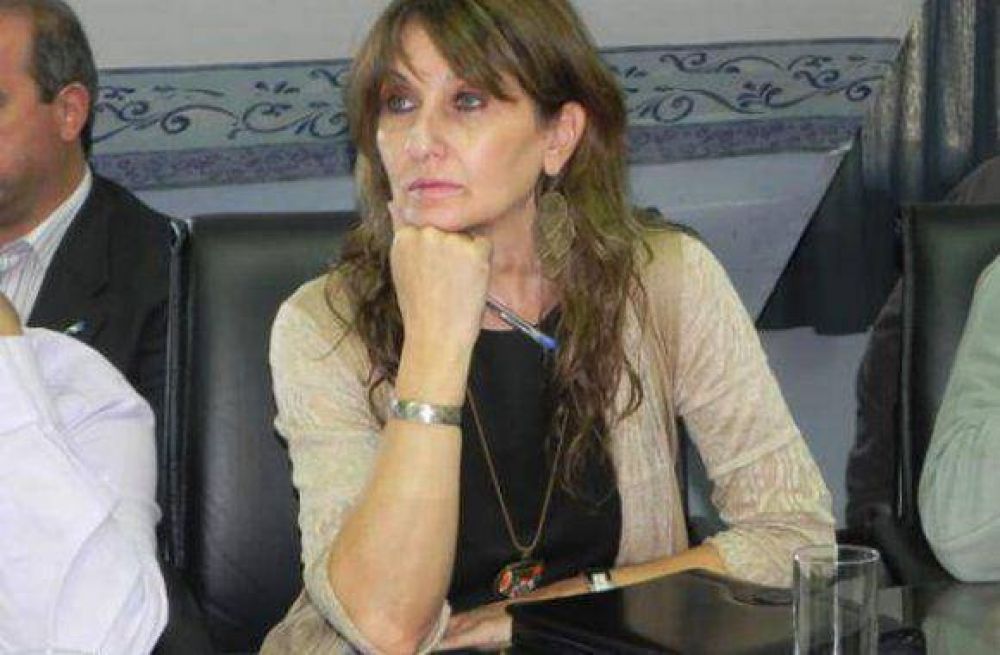 Del Corro busca traer calma al bloque