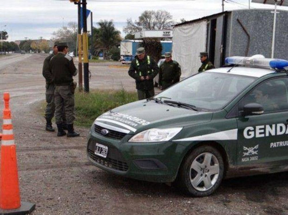 Instalaron en Las Parejas un puesto de Gendarmer�a Nacional