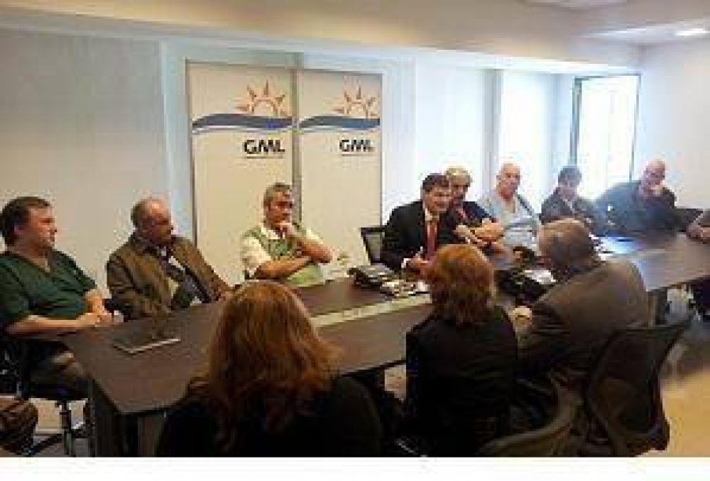 Se entreg� instrumental a Unidades Sanitarias