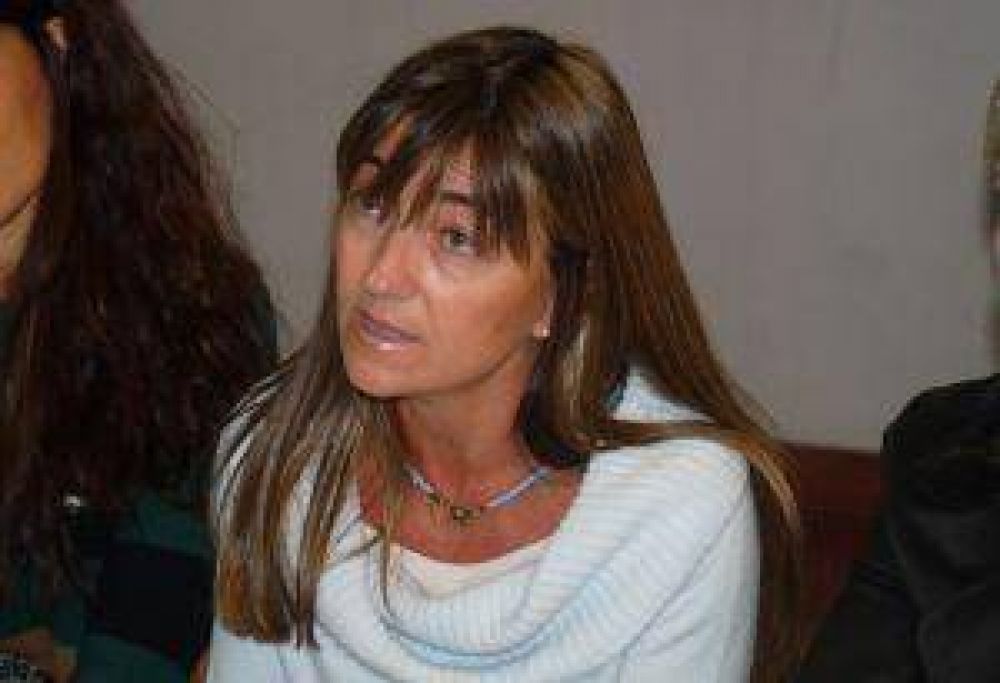 Tres escuelas contar�n con aulas virtuales
