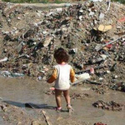 De cada diez menores, cuatro son pobres