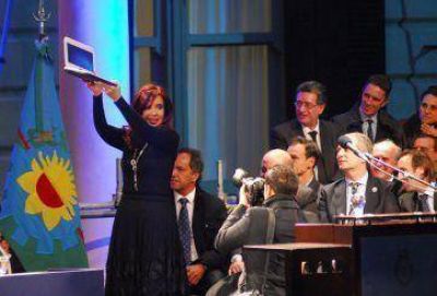 CFK anunci� obras para el Hospital Espa�ol
