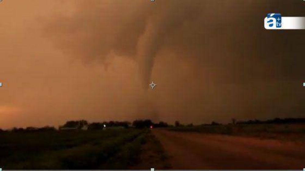 Nuevo balance rebaja a 24 los muertos por el devastador tornado en Oklahoma