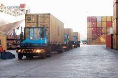 Cay� el super�vit comercial 37,9% a u$s 1.151 M