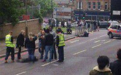 Un muerto y dos heridos en un posible atentado en Londres