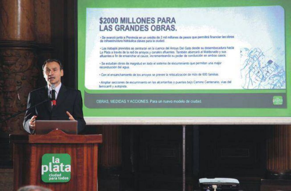 La Plata: Bruera pidi� a Scioli rapidez en un cr�dito para obras