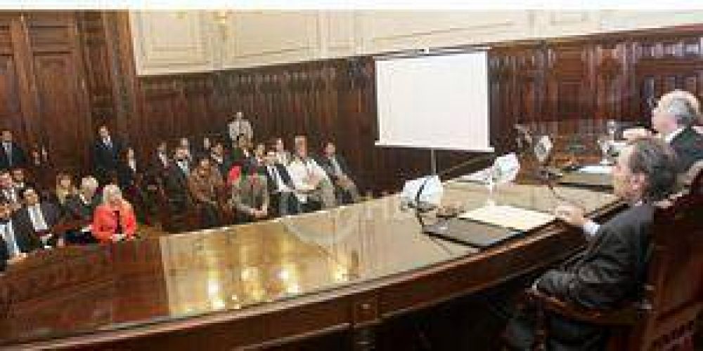 Satisfacci�n en el gobierno tras audiencia