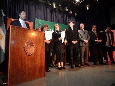 Daniel Scioli y Gustavo Posse encabezaron diversos actos